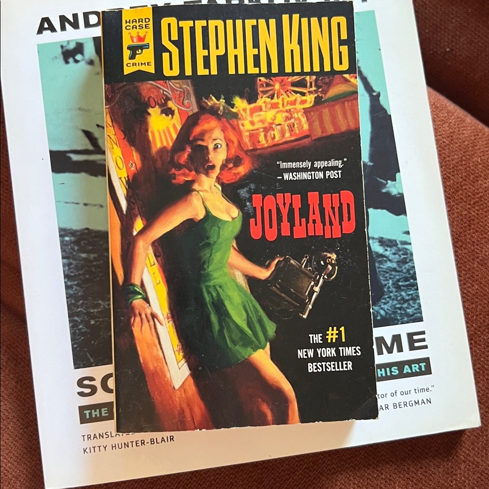 Stephen King 'Joyland' Paperback Book